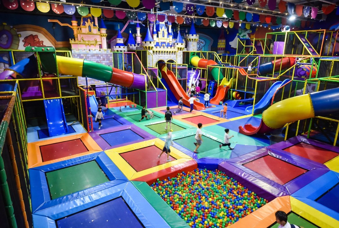 Trampoline Park Investment Guide 2026: Costs, ROI and How to Choose the Right Equipment Supplier